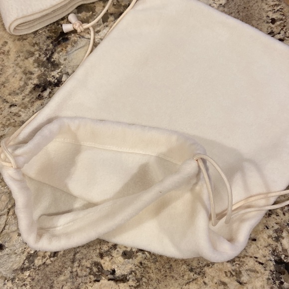 Bath and Body Works draw string backpack and scarf - Picture 4 of 7